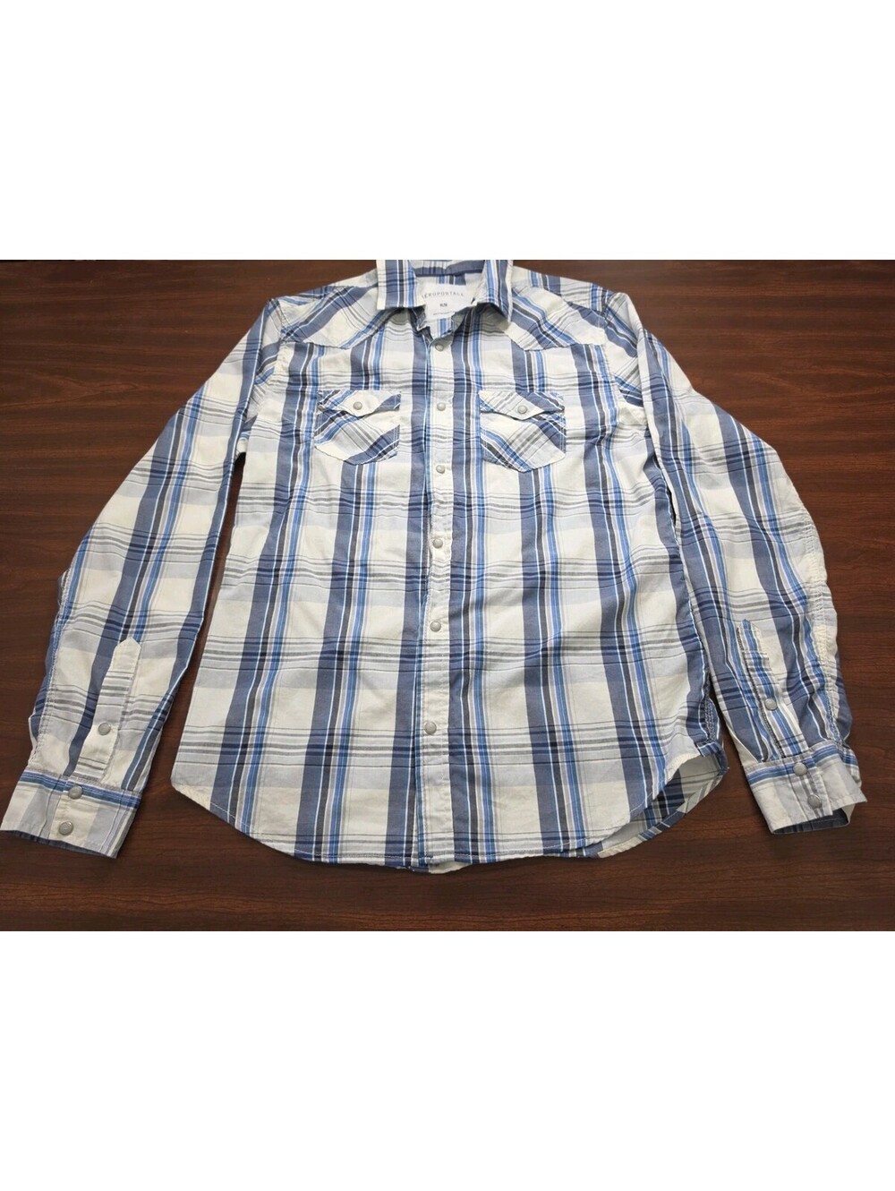 Aeropostale Plaid Shirt Medium Blue White Long Sleeve 100% Cotton Casual Top